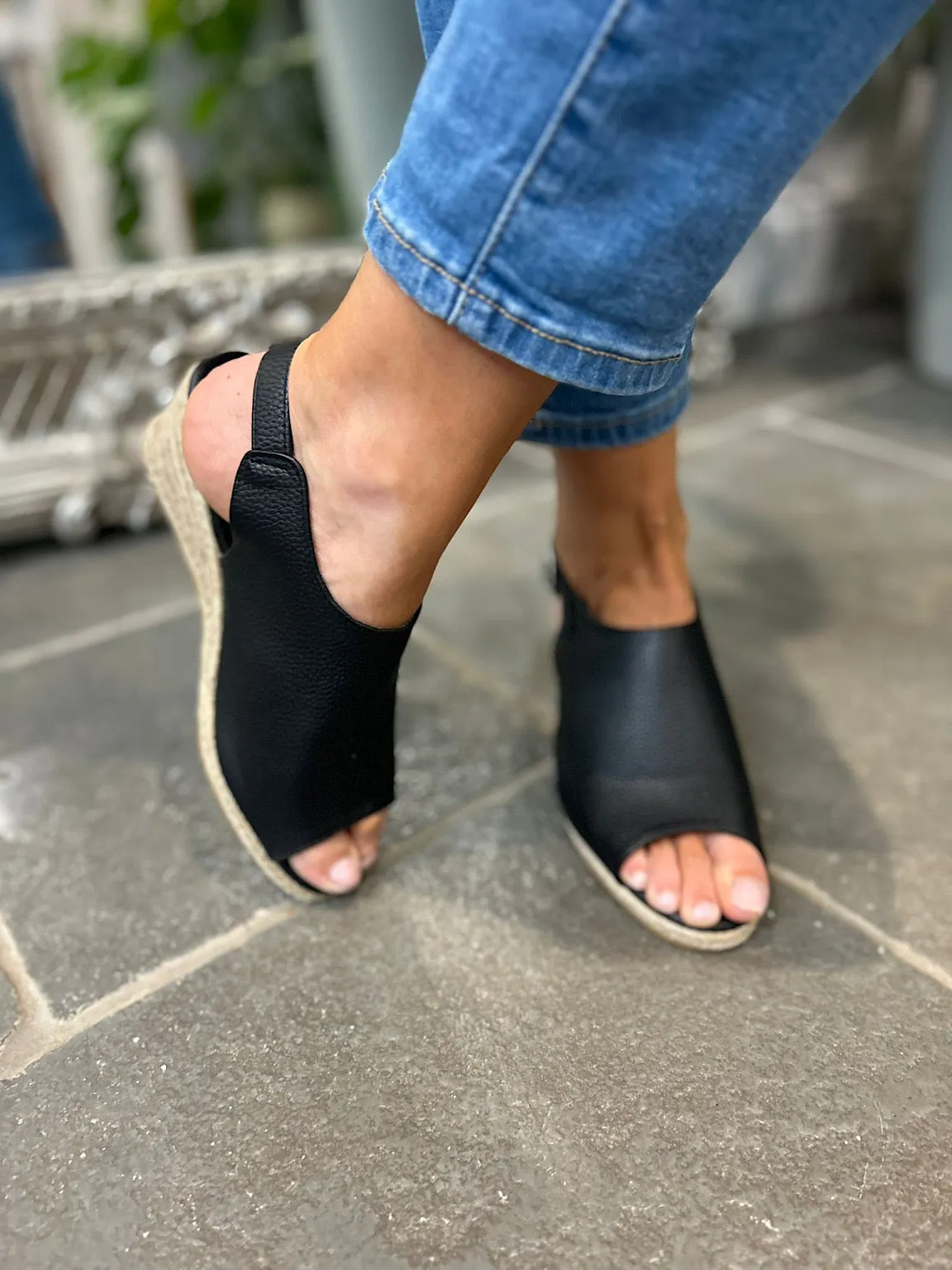 Buckle Open Toe Black