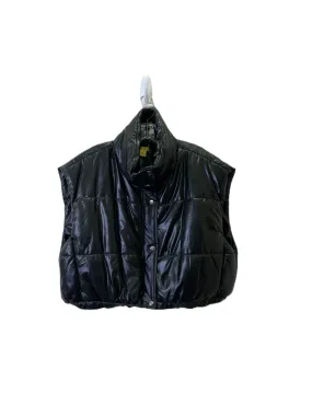 Black Quilted Puffer Vest by daisy in Size 3x