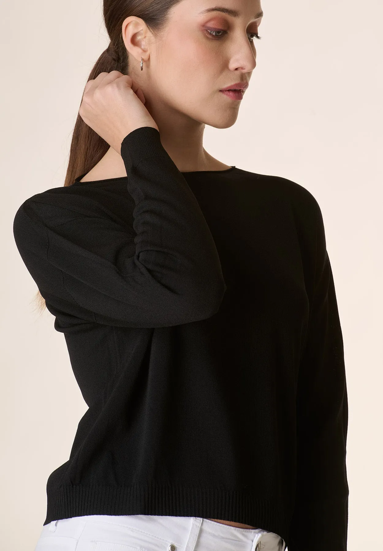 Cropped Black Crewneck Top