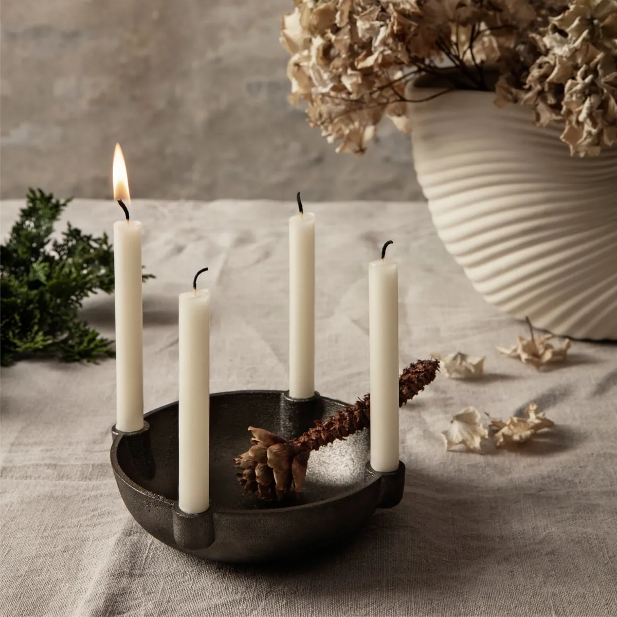 ferm living - Bowl candle holder, ø 14.6 x h 3.7 cm, brass