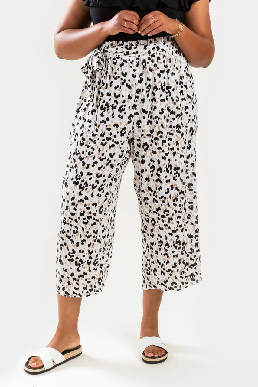 Janie Leopard Paperbag Trousers