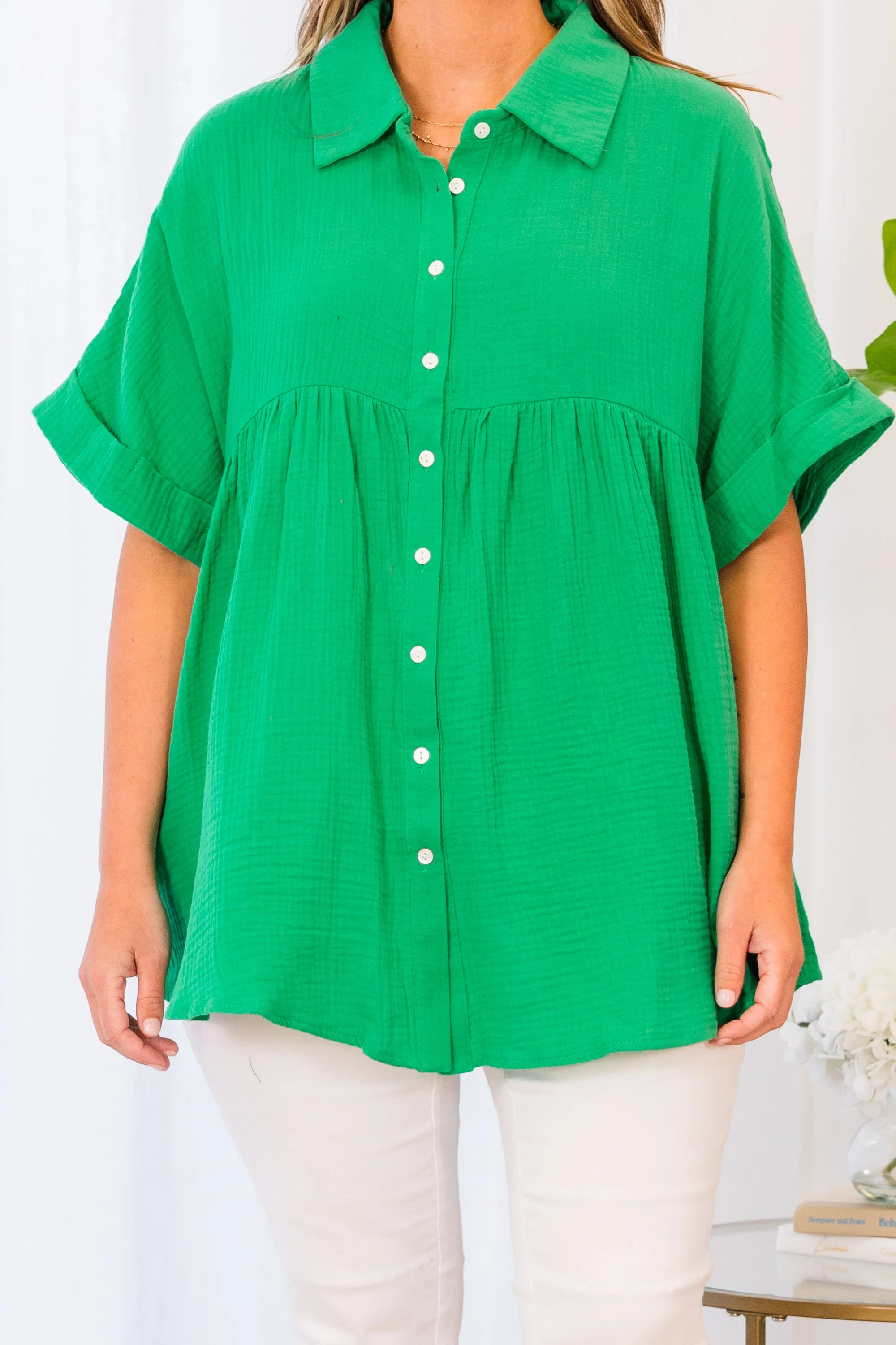 Stylish Kelly Green Repeat Top