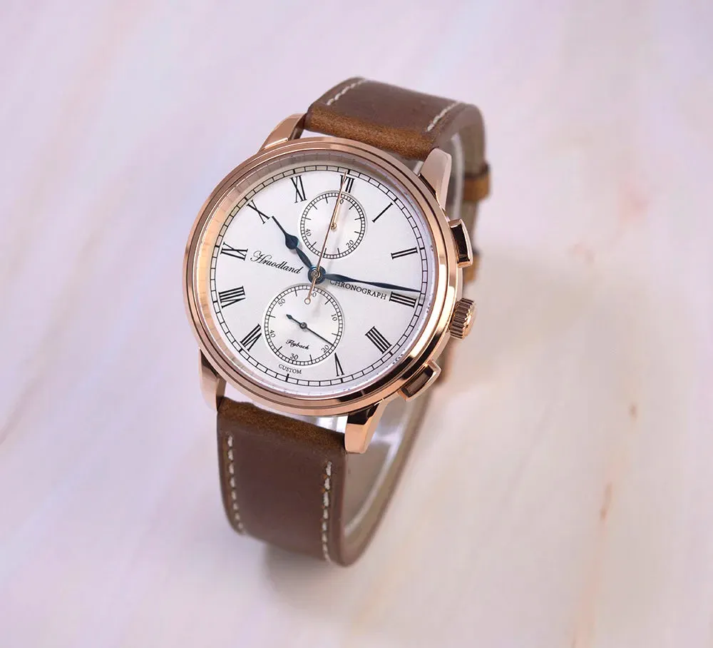 Luxury Quartz Chronograph Wristwatch with Sapphire Glass