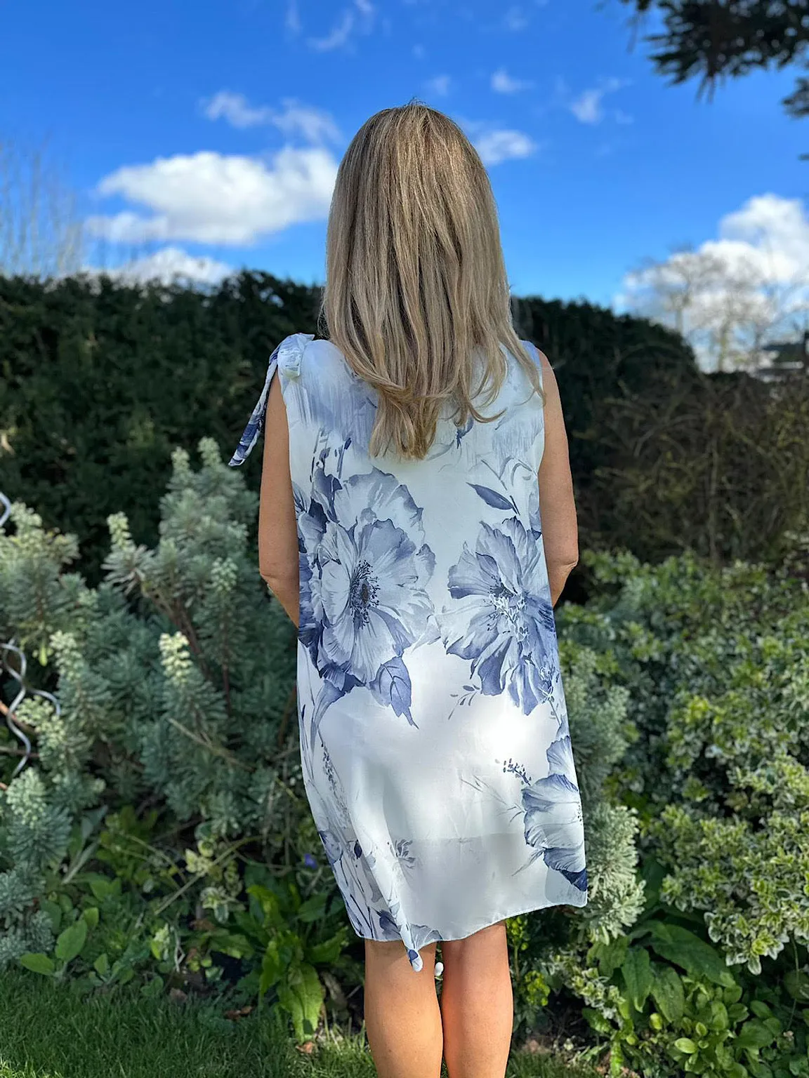 Navy Floral Dress Joy