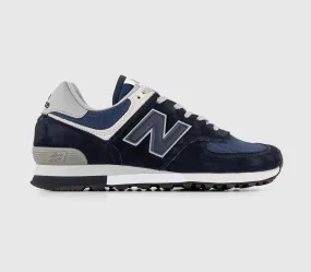 576 Navy White Trainers