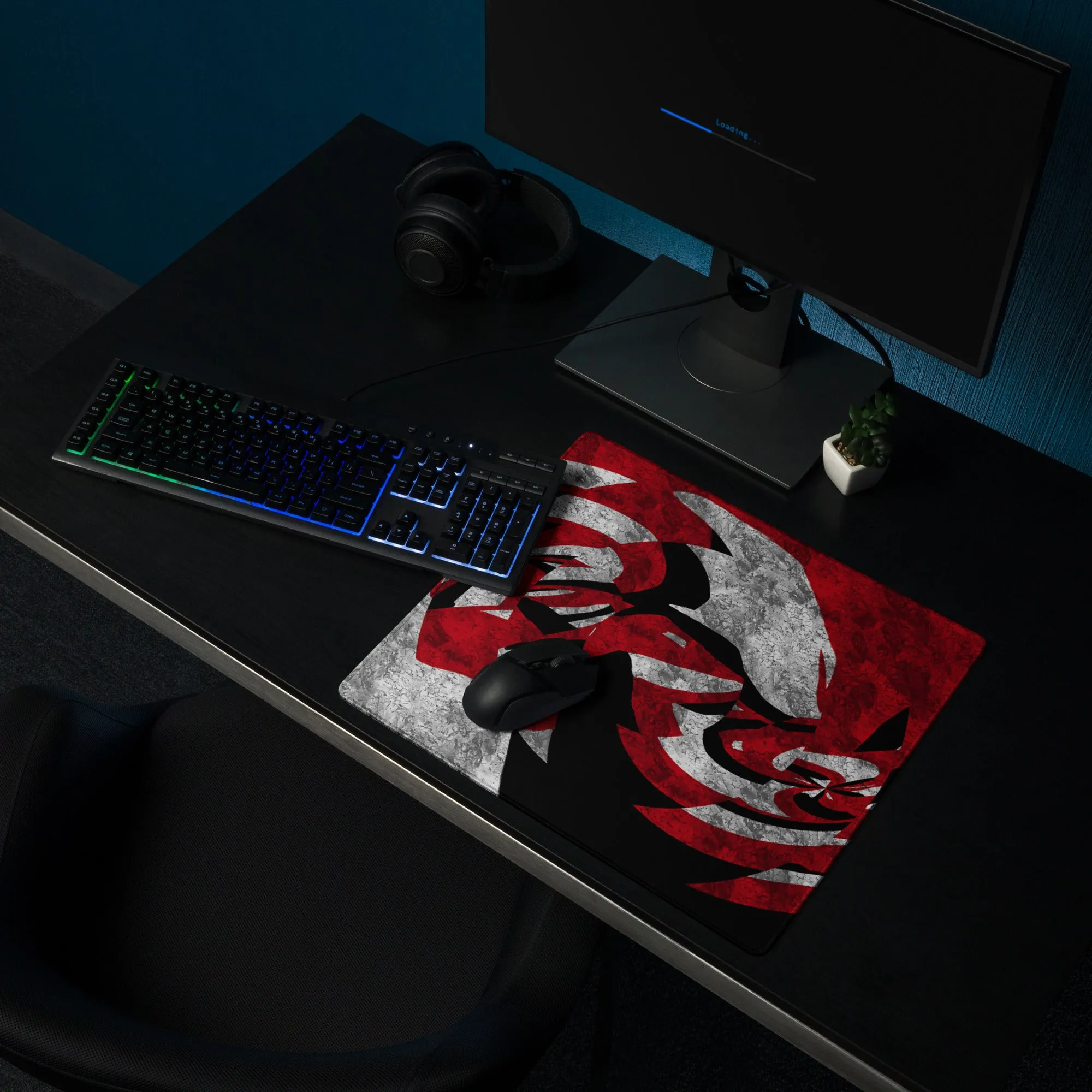 Funky Red Grunge Mouse Pad