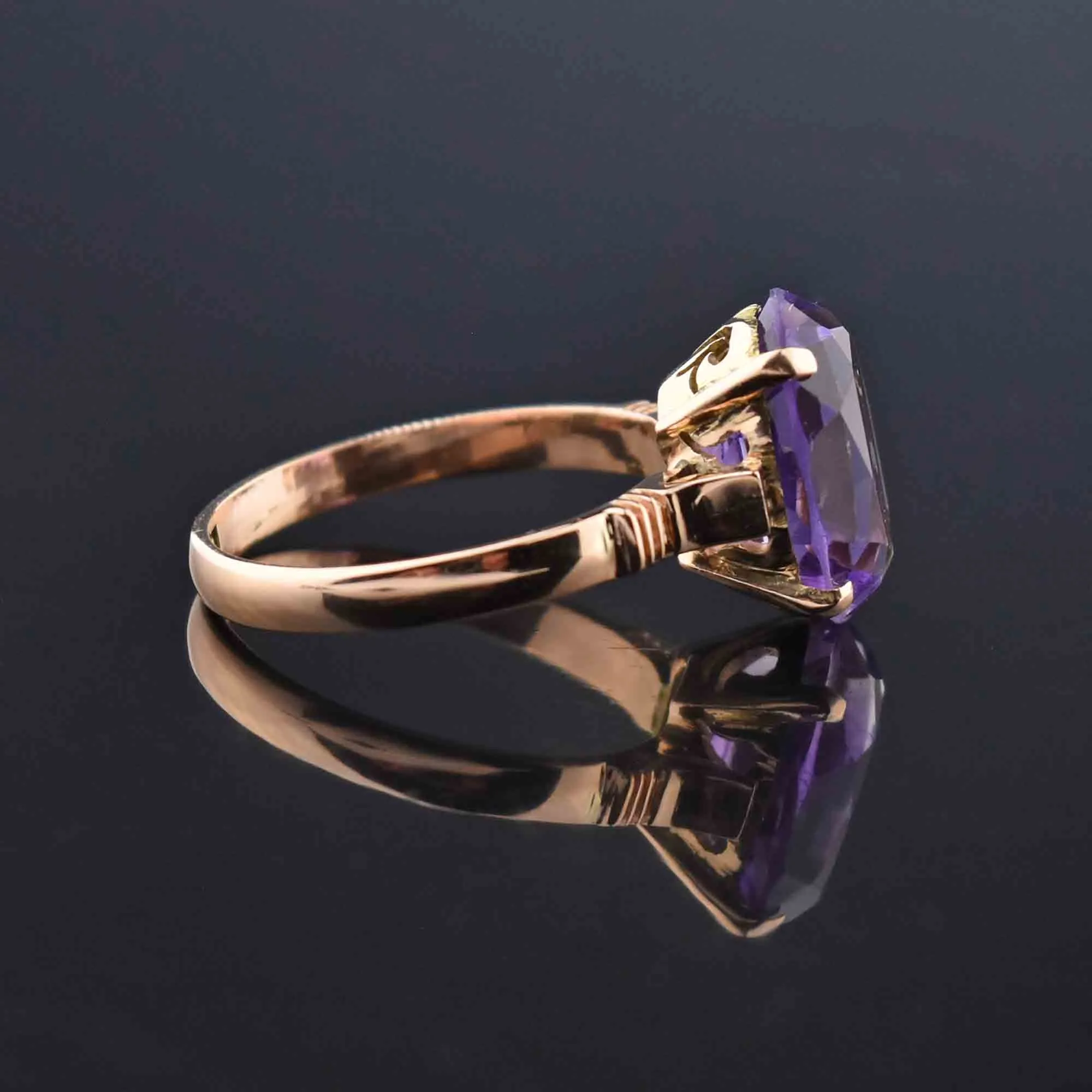 Vintage Oval Amethyst Ring, 4 CTW, 14K Rose Gold