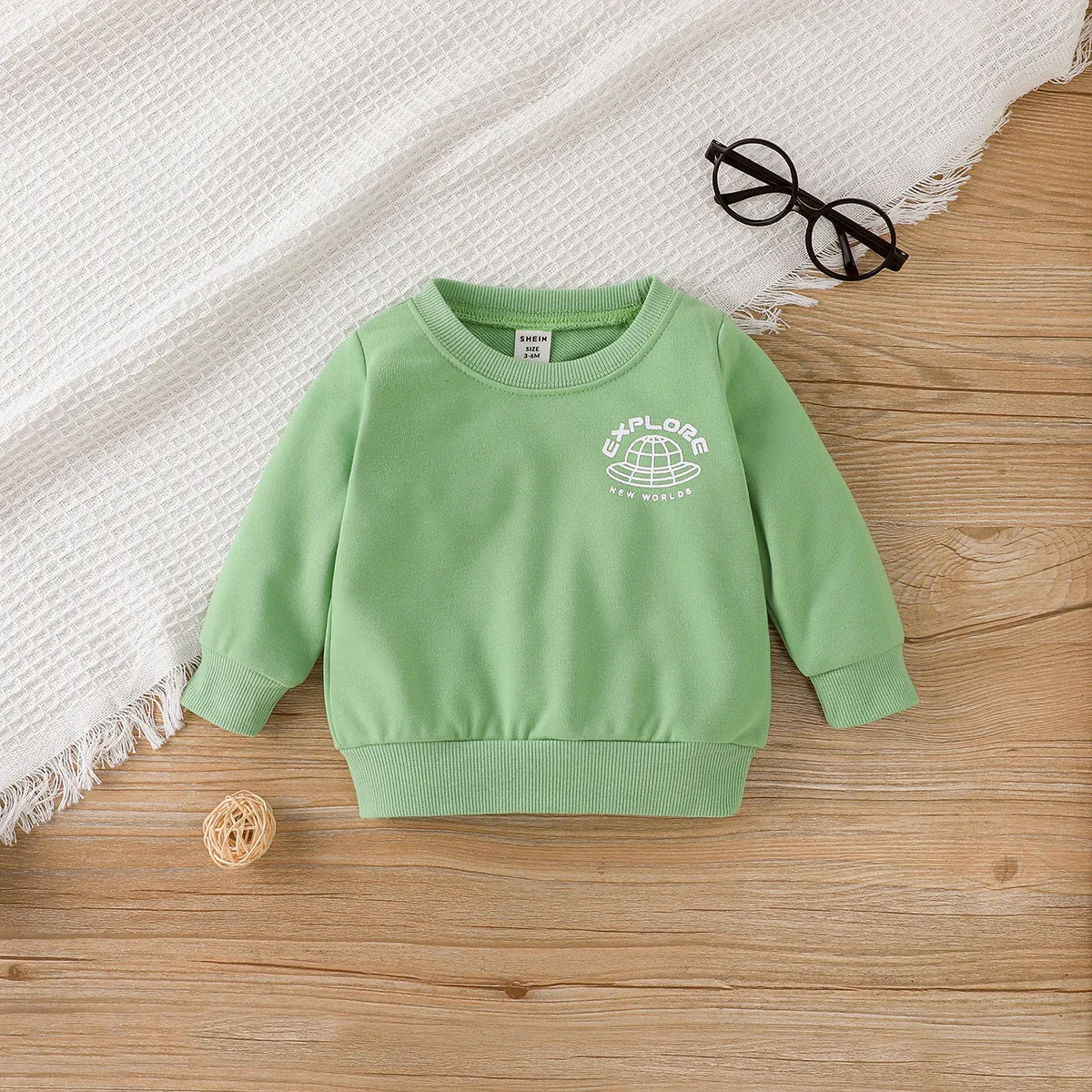 Wholesale Set 24030134: Kids Boys' 2-Piece Outfit with Solid Color Letters