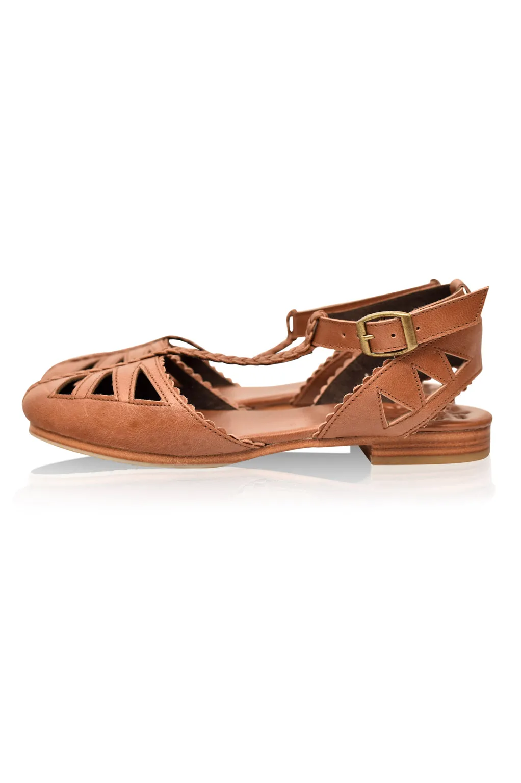 T-strap Leather Bounty Sandals