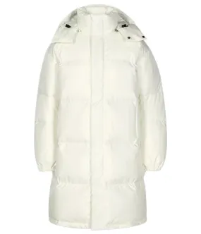 S02 White Puffer Coat by The Flight Attendant Kaley Cuoco