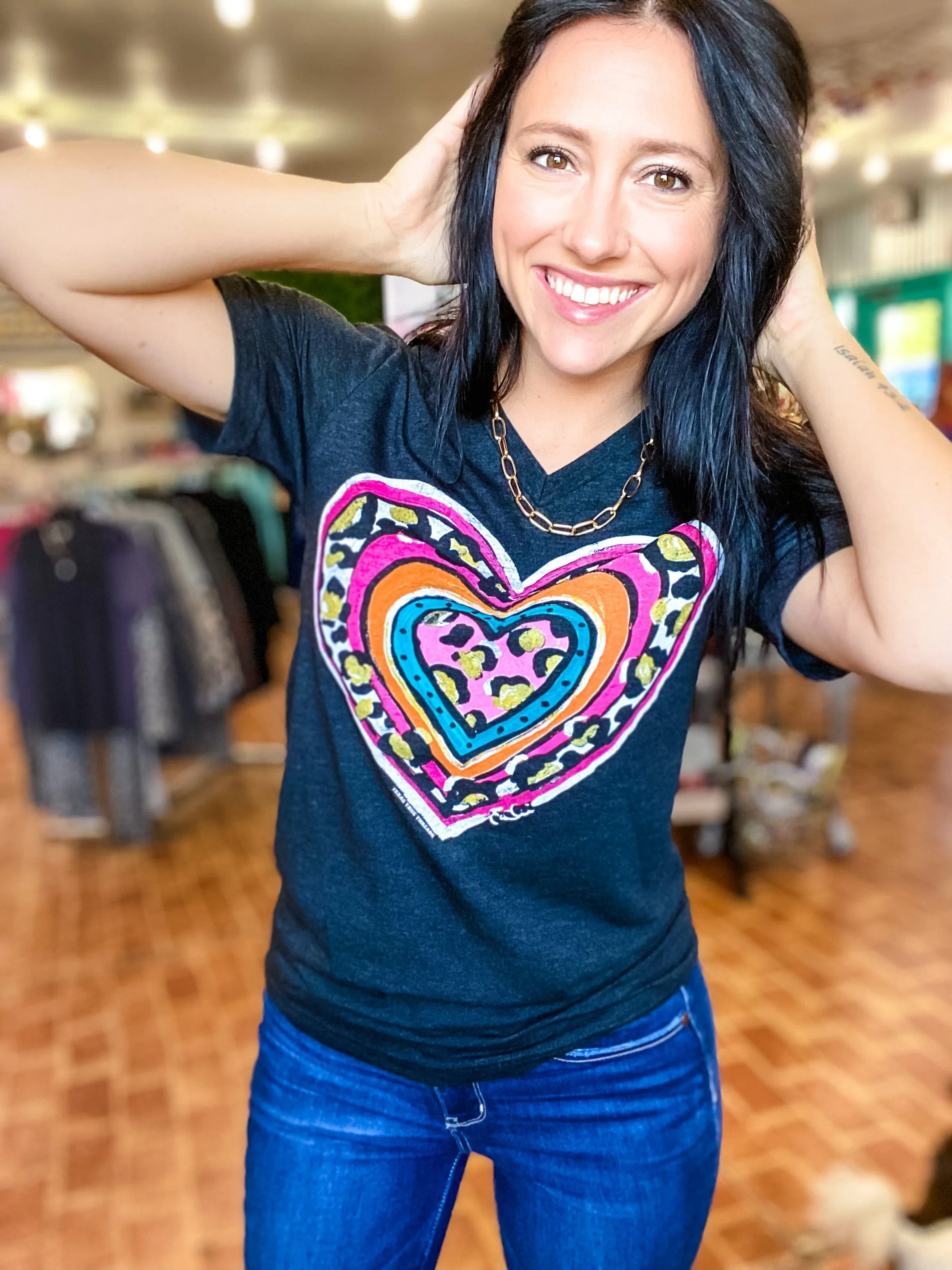 V-Neck Leopard Heart Tee