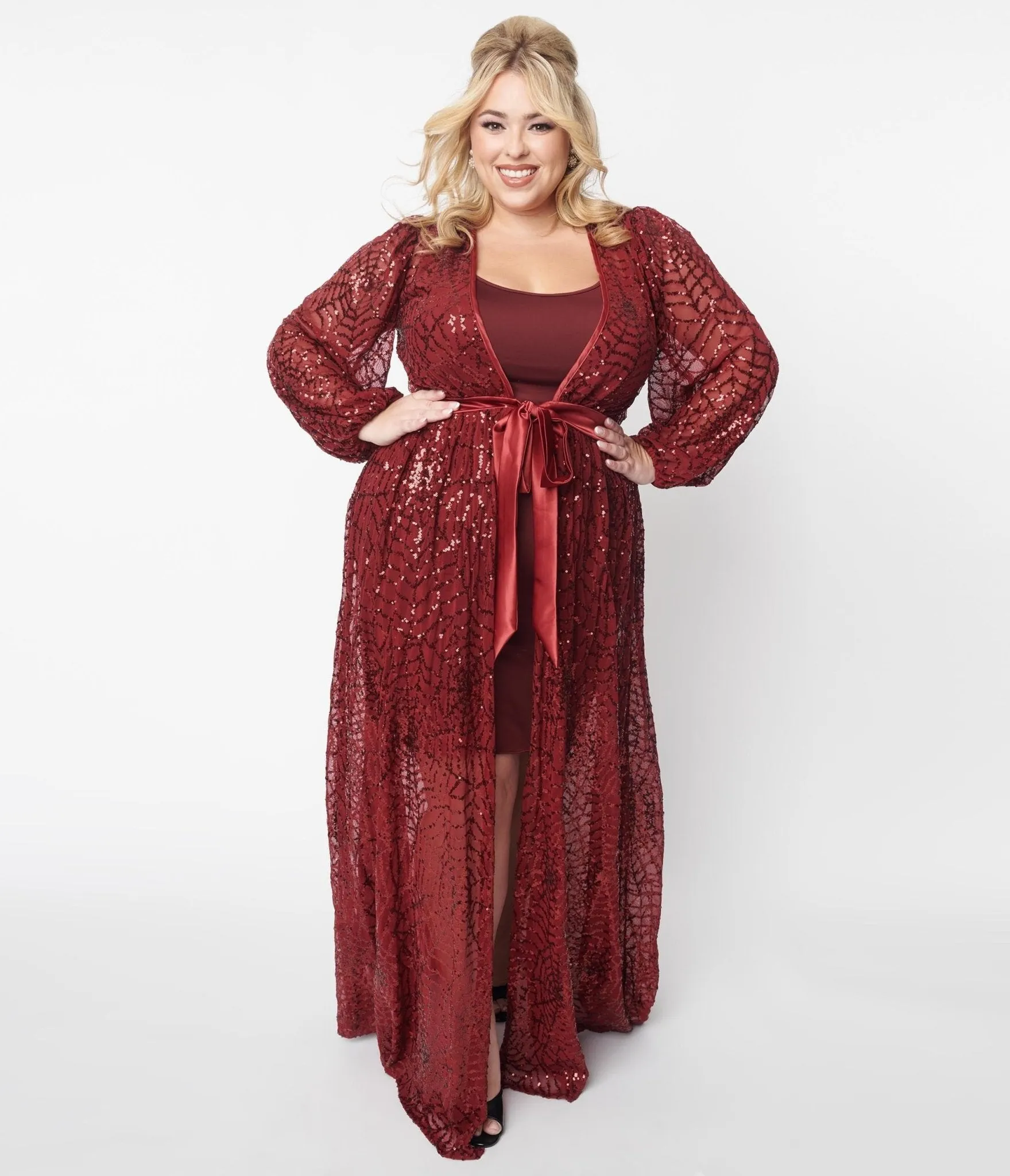 Burgundy Spiderweb Sequin Hollywood Duster from Unique Vintage