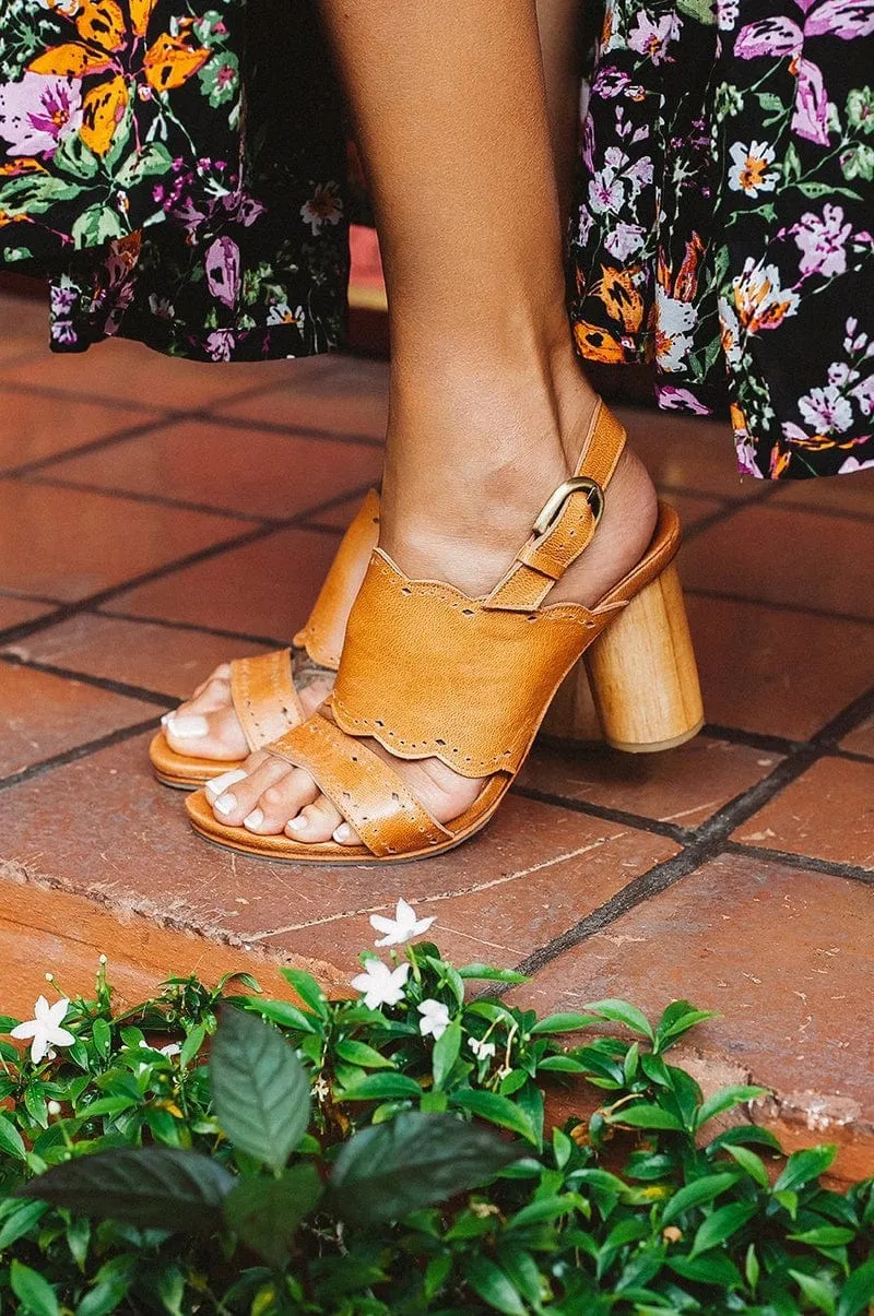 Crystal Glow Vintage Tan Heels