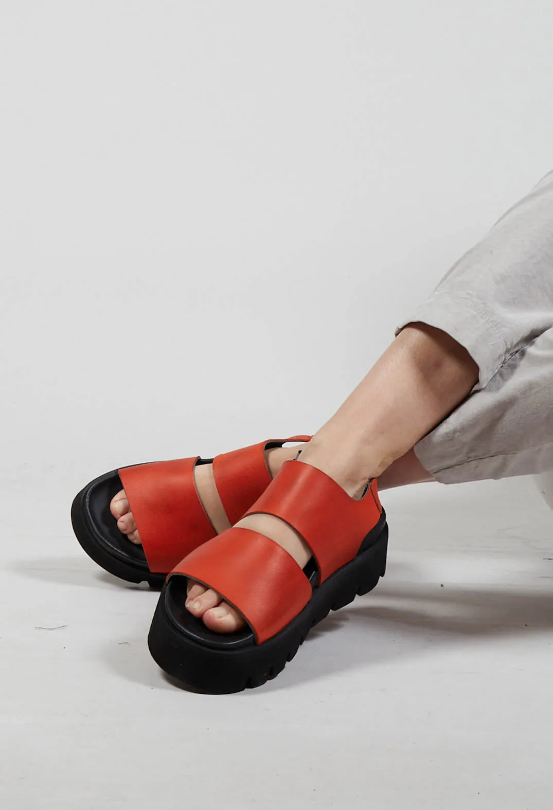 Wide Band Sandals in Zucca Gasoline